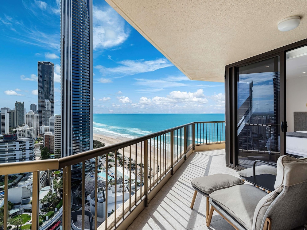 Paradise Centre Apartments Surfers Paradise 37/68