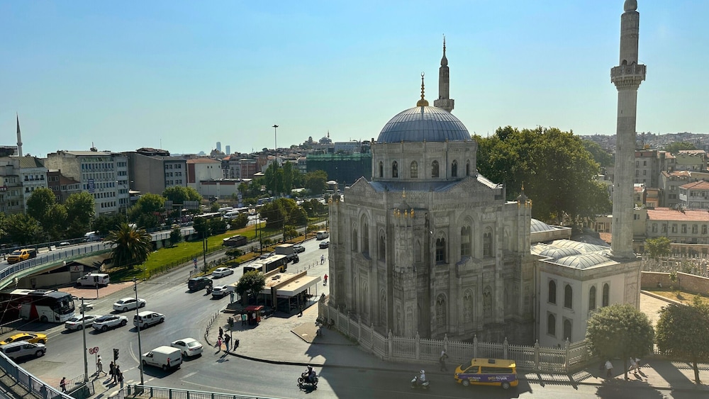 Grand Durmaz Hotel in ISTANBUL