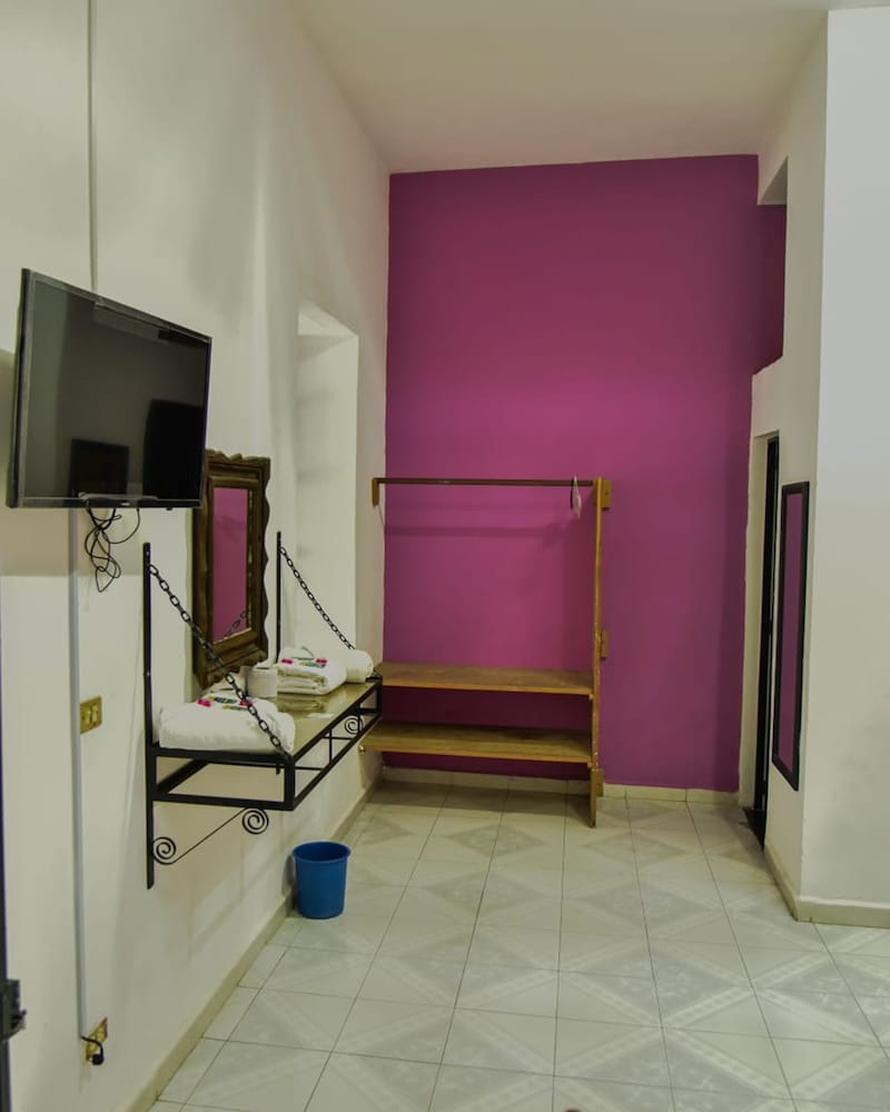 OYO Casa Vieja 9/49