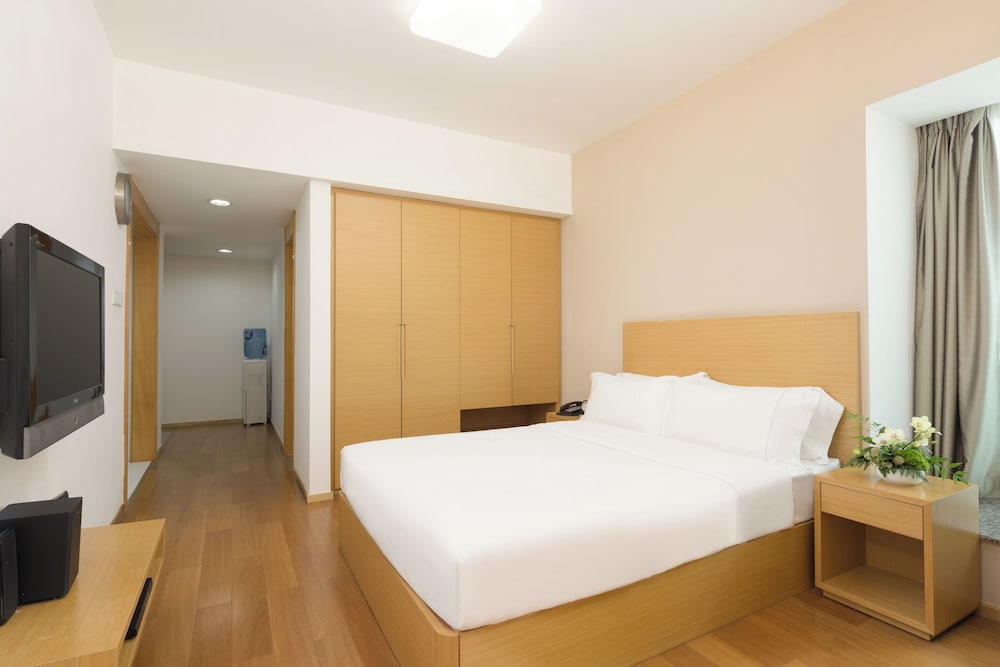 Yuwa Hotel 16/47