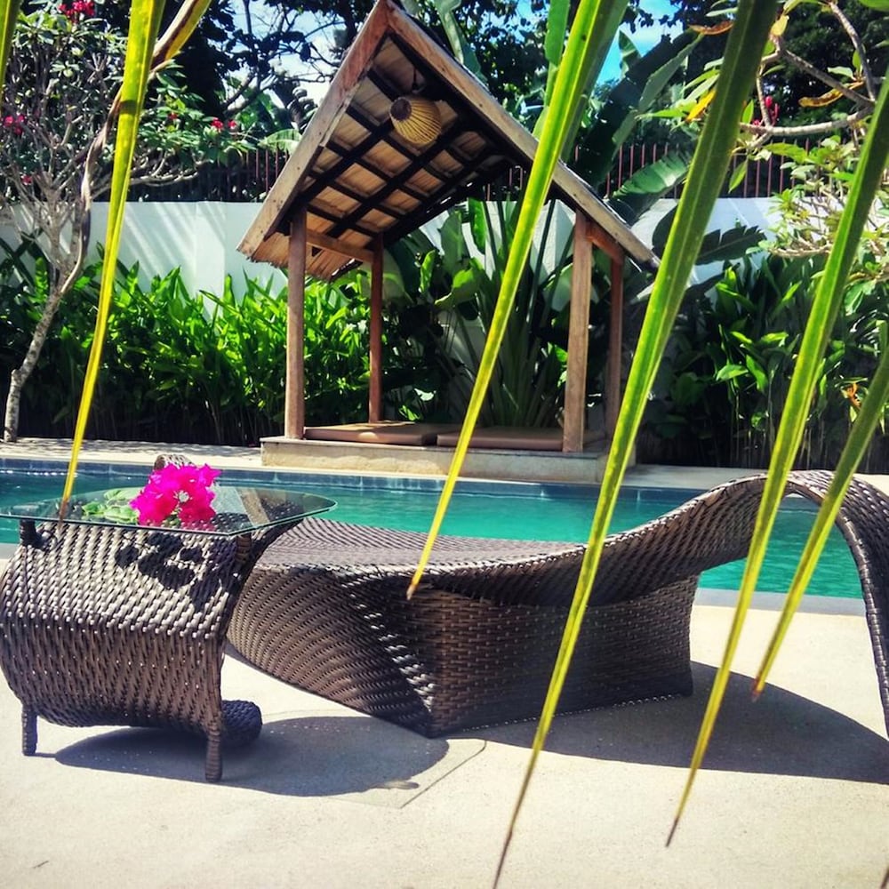 Villa Kalachuchi B&B 9/56