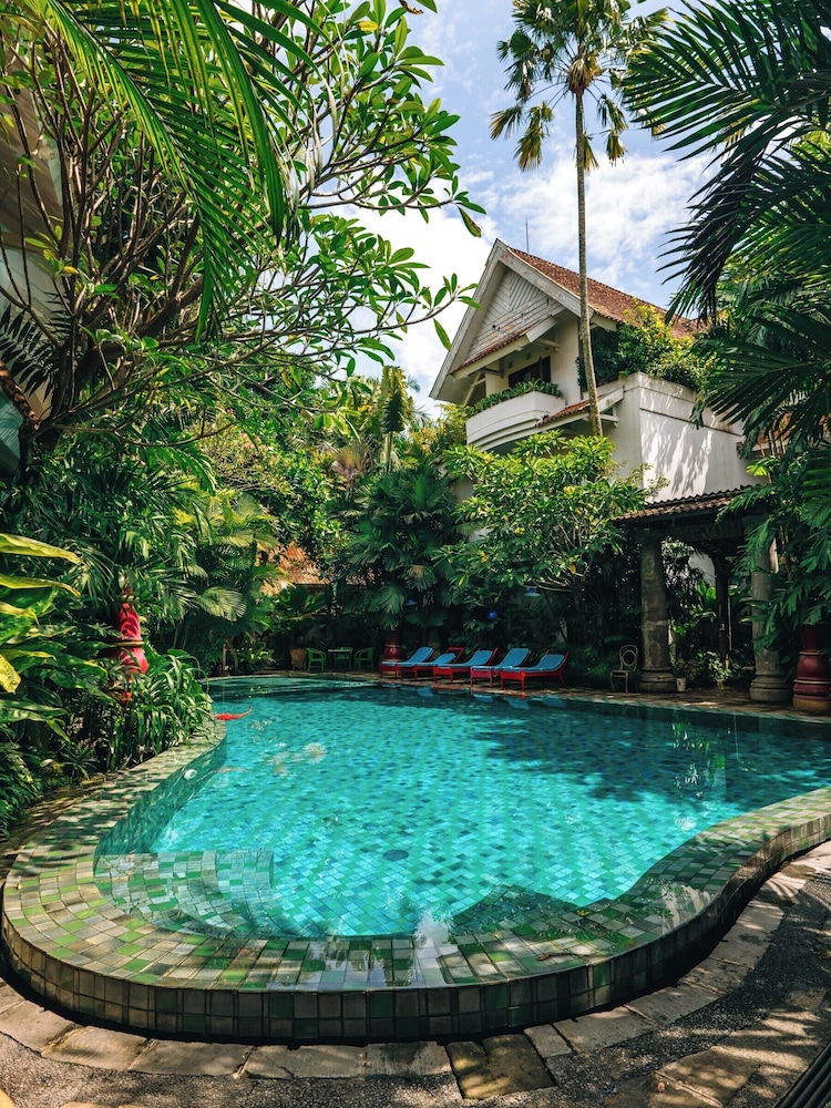 Hotel Tugu Malang 75/79