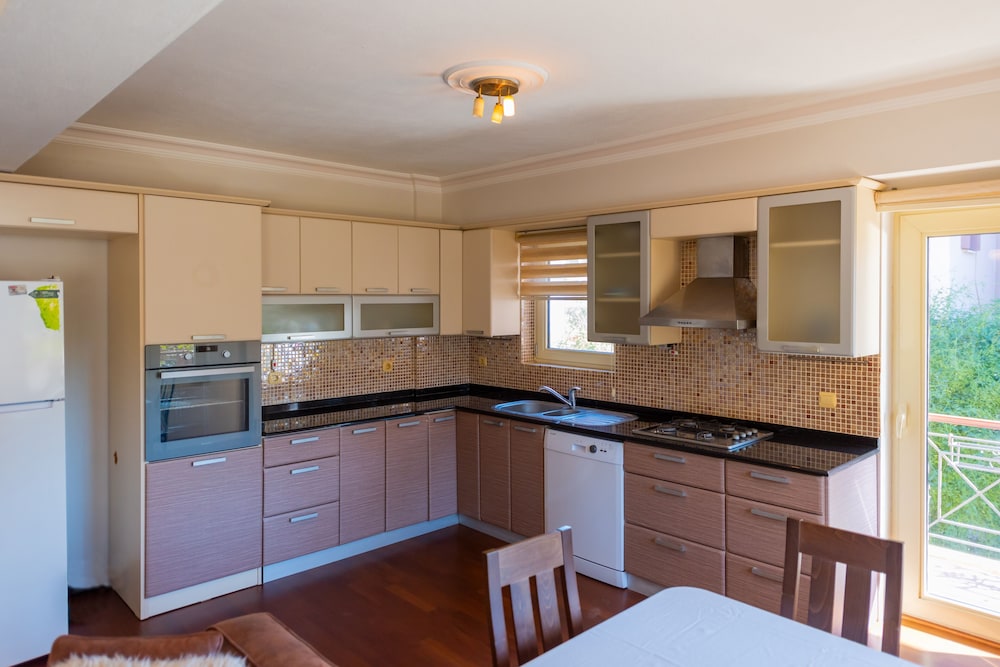Vira Apart Hotel 37/50