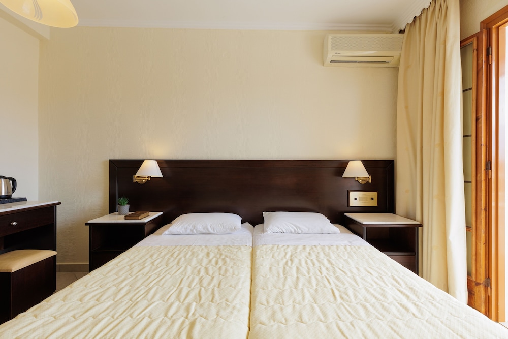 Aphrodite Beach Hotel Corfu 19/49