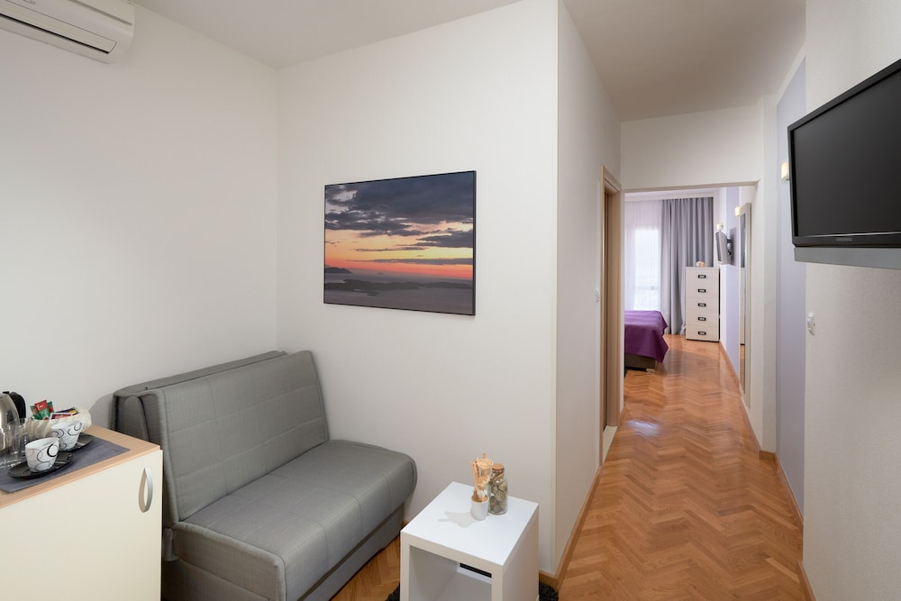 Hotel Fortuna 35/50