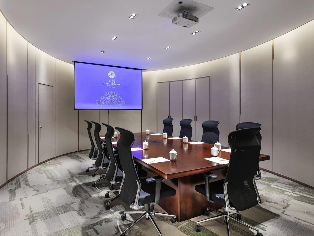 Grand Mercure Wuhan Qiaokou 36/50
