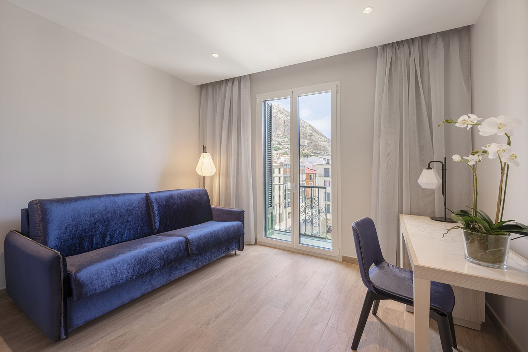 Eurostars Mediterranea Plaza 57/79