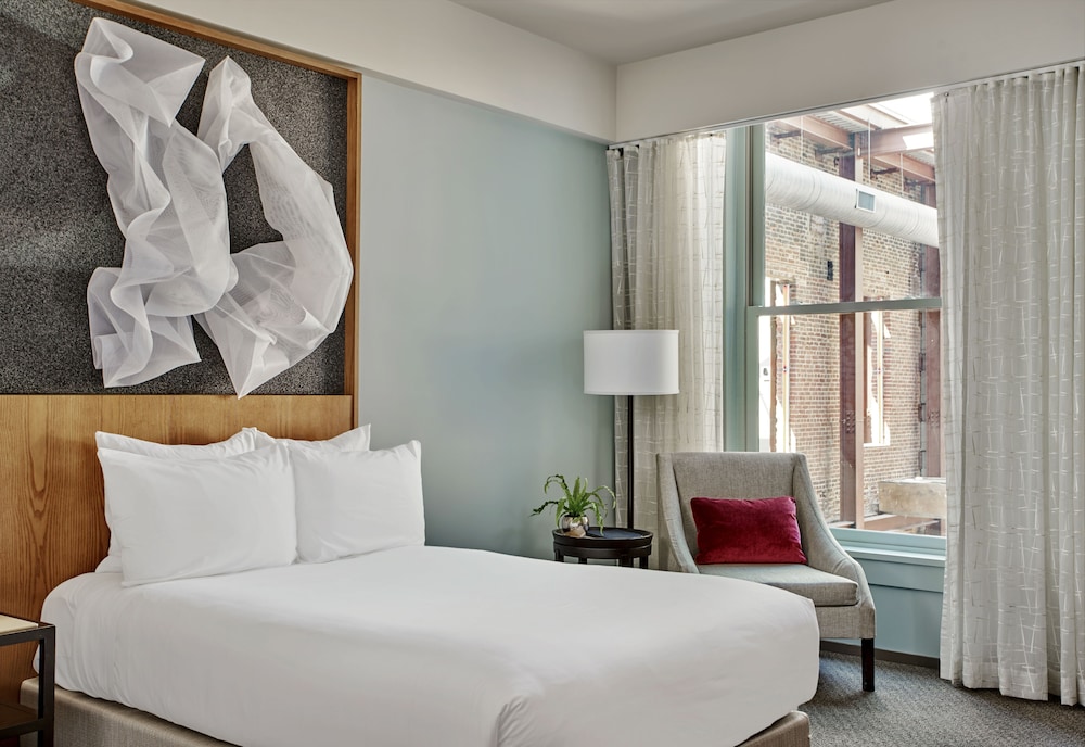 21C Museum Hotel Louisville 28/68