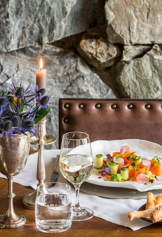 Saint Hubertus Resort 16/50