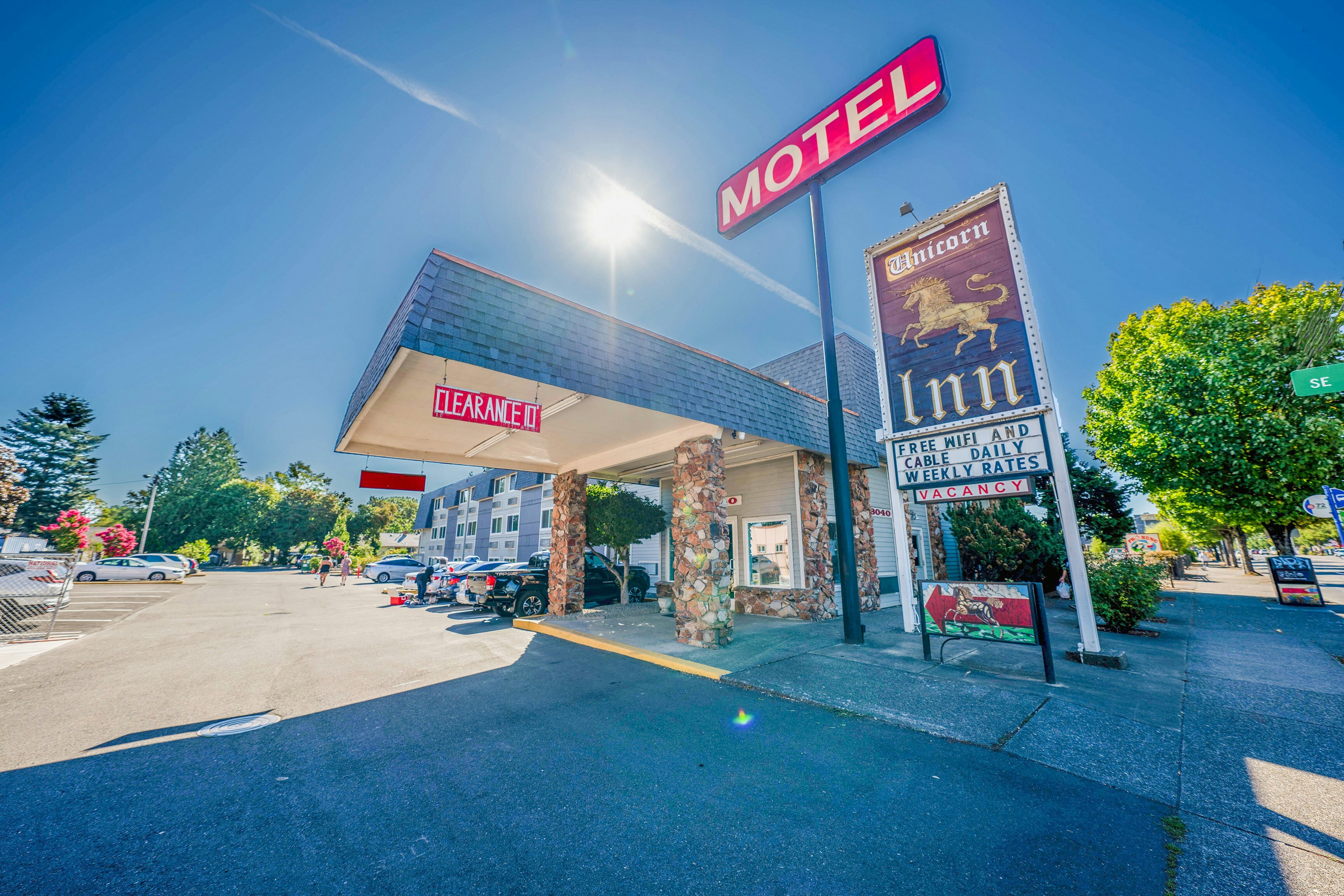Unicorn Inn by OYO Portland 23/26