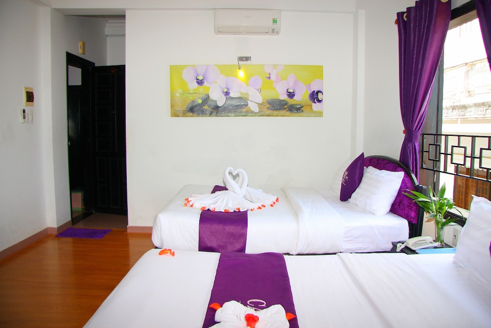 Carnosa Hotel 30/65
