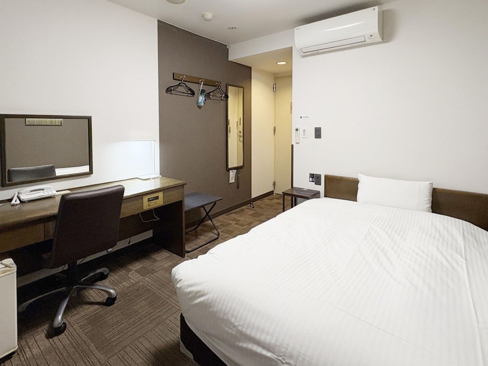 Hotel Route-Inn Court Uenohara 12/43