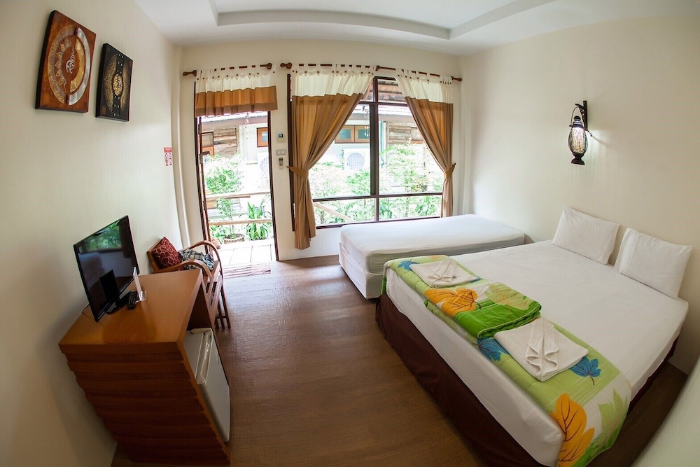 Salakphet Resort 45/71