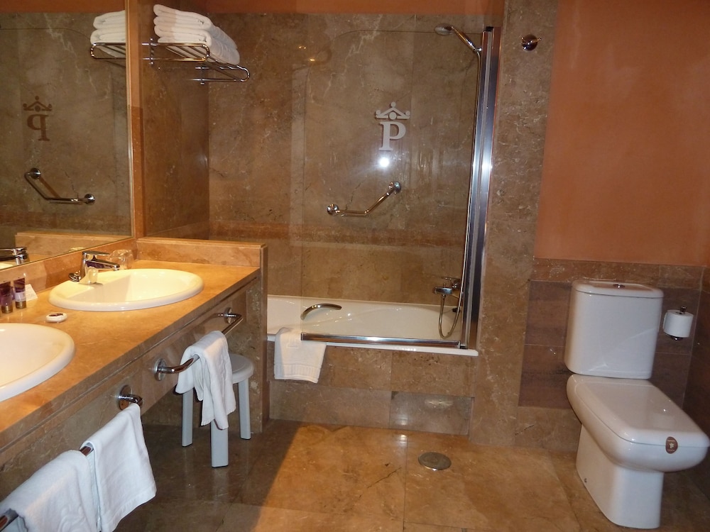 Parador De Calahorra 44/47