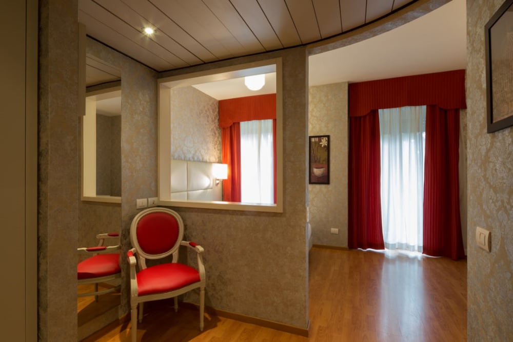 Hotel Nasco 47/62