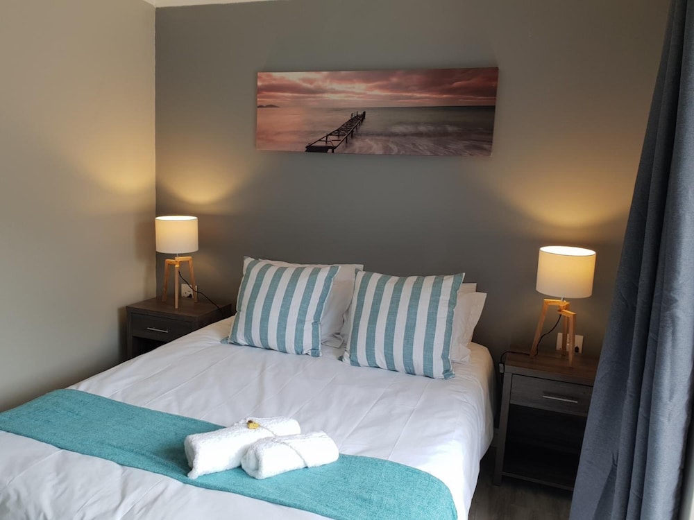Reef View Bnb 14/50