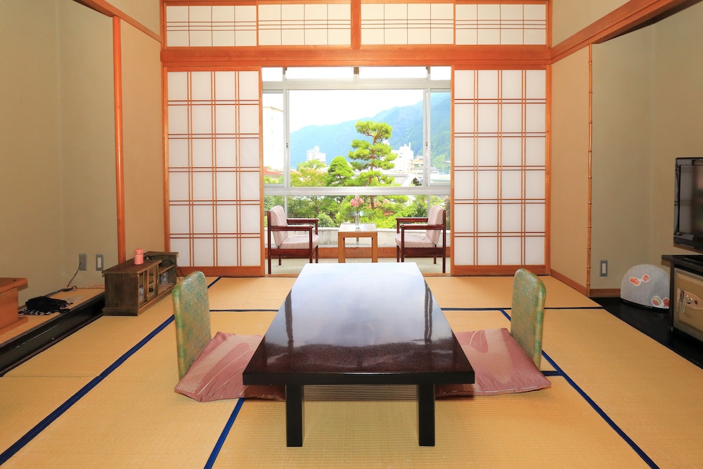 Gero Onsen Bosenkan 28/75