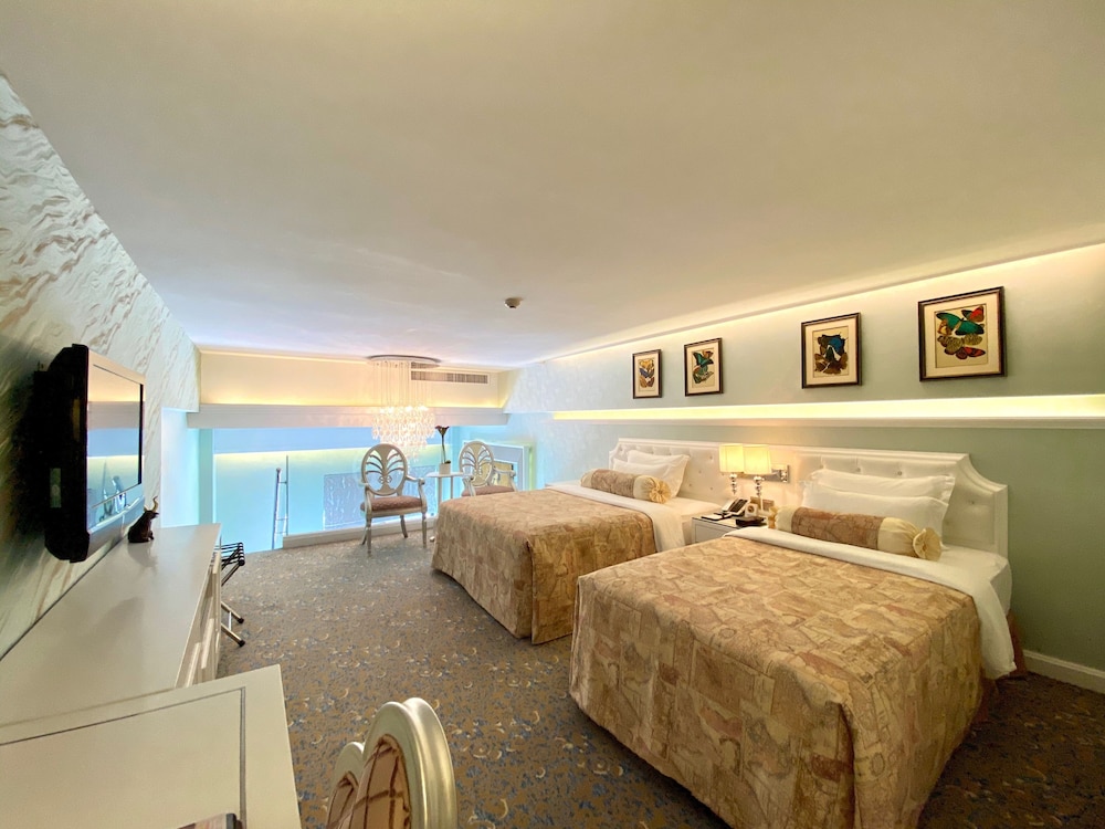 Metropole Hotel Macau 25/38