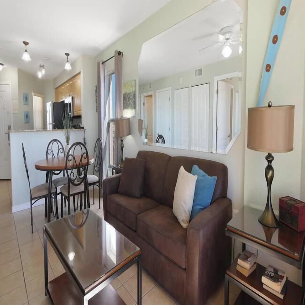 Surf Beach Resort 30/50