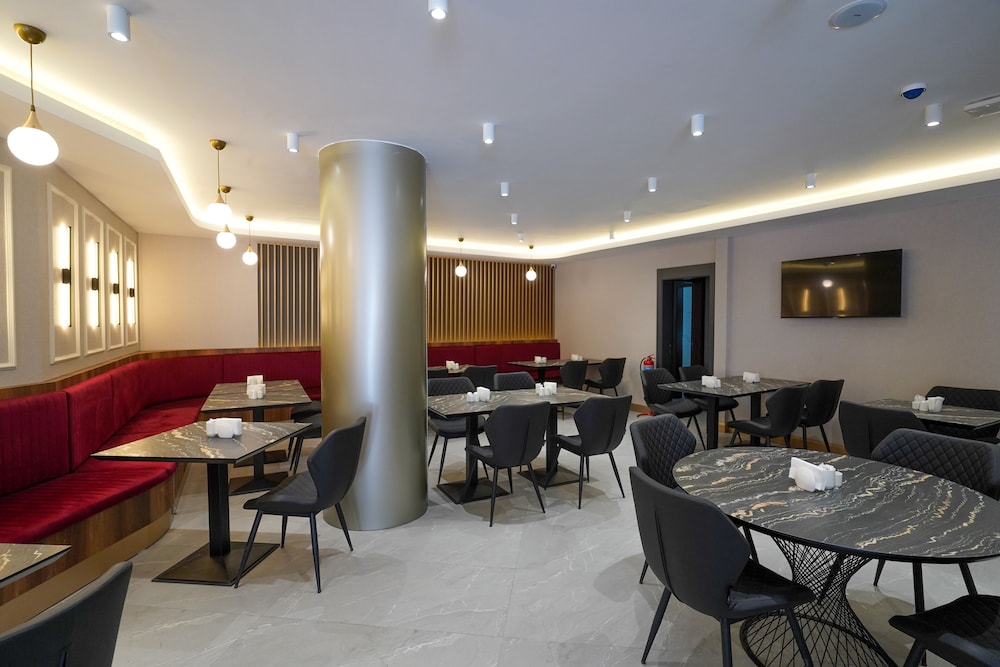 UGURLU HOTEL 43/54