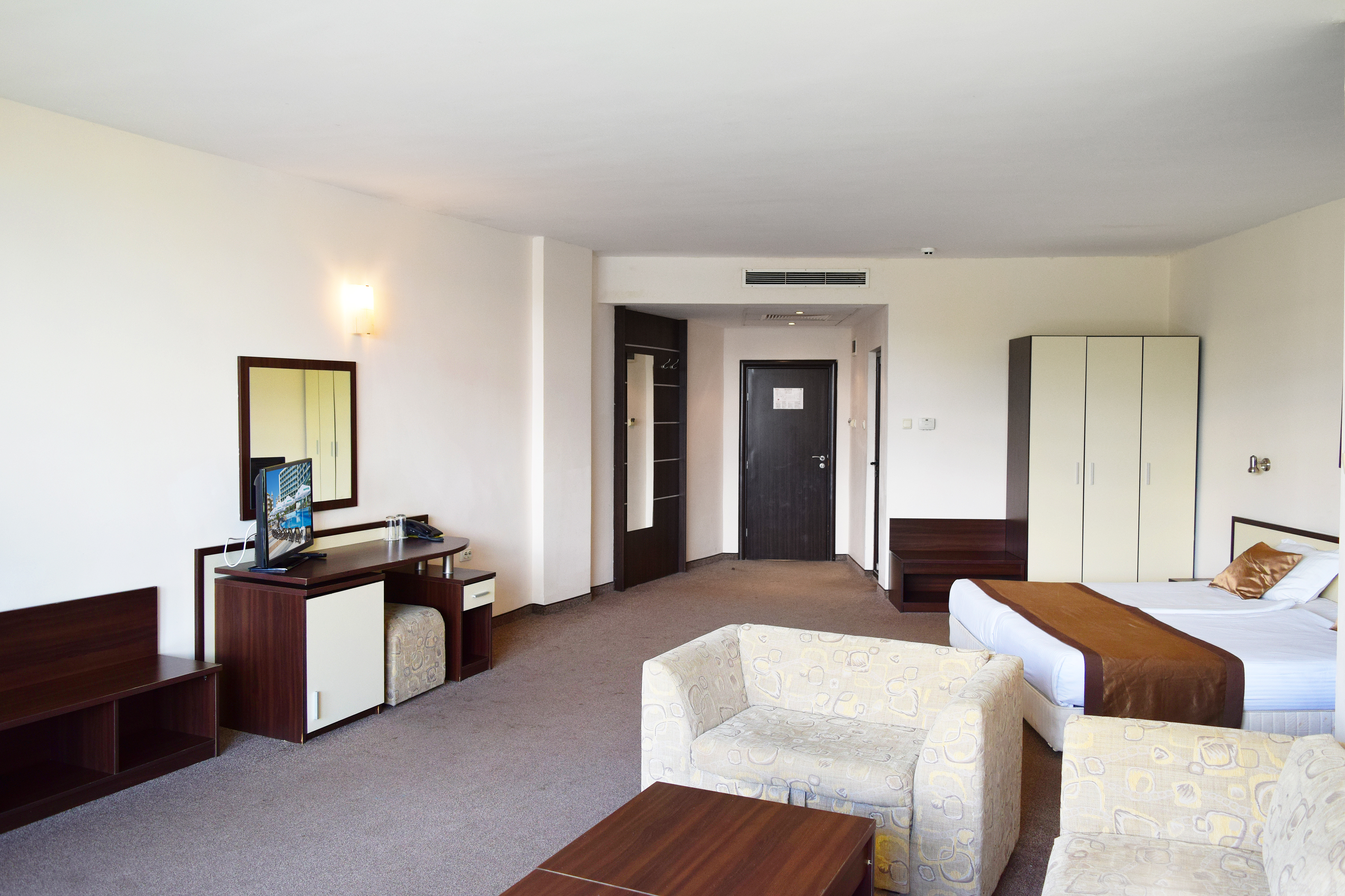 Marvel Hotel 17/49