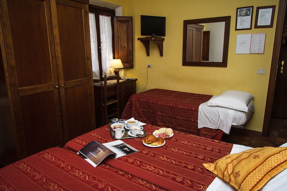Nizza Hotel 56/69