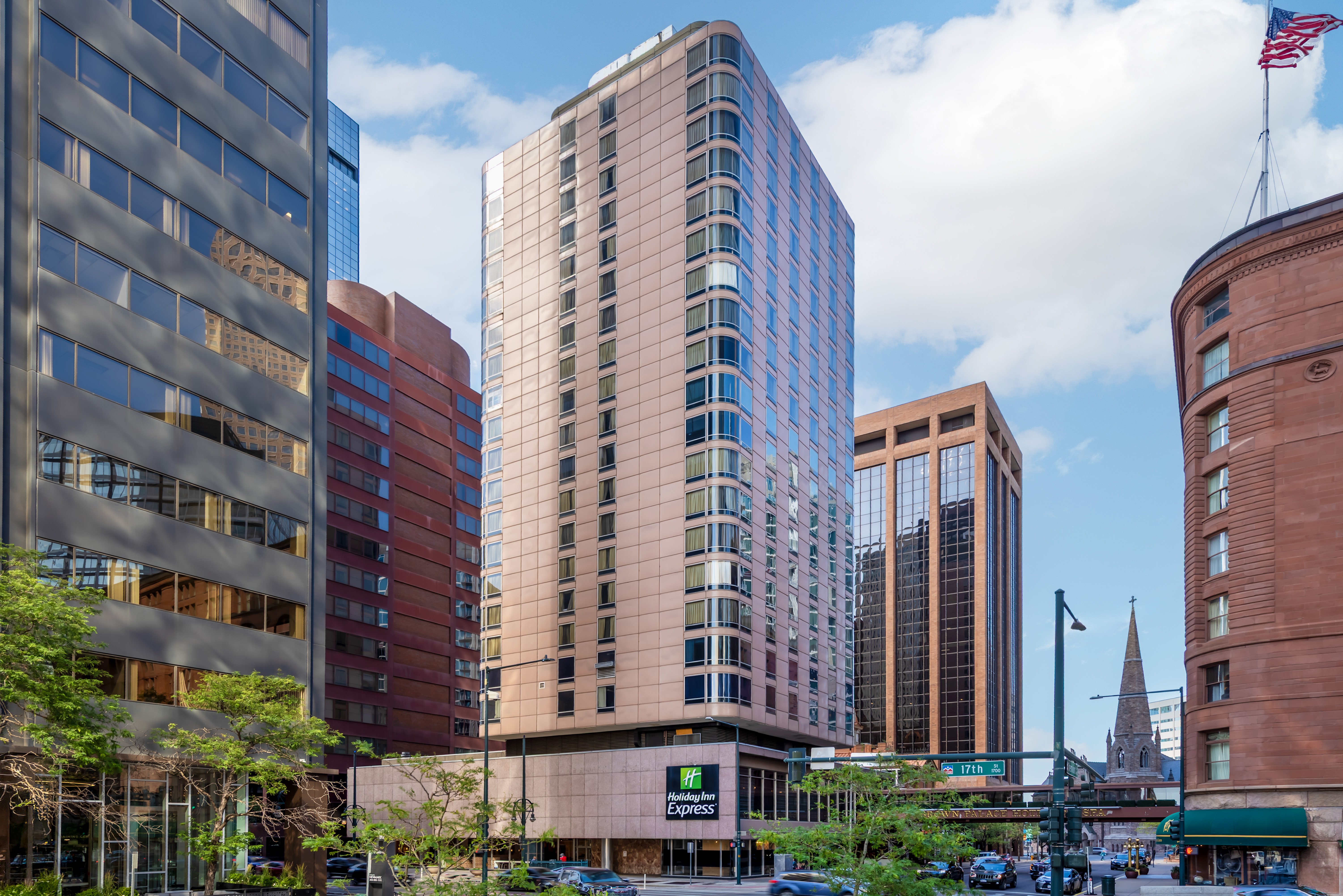 Holiday Inn Express Denver Downtown 40/44