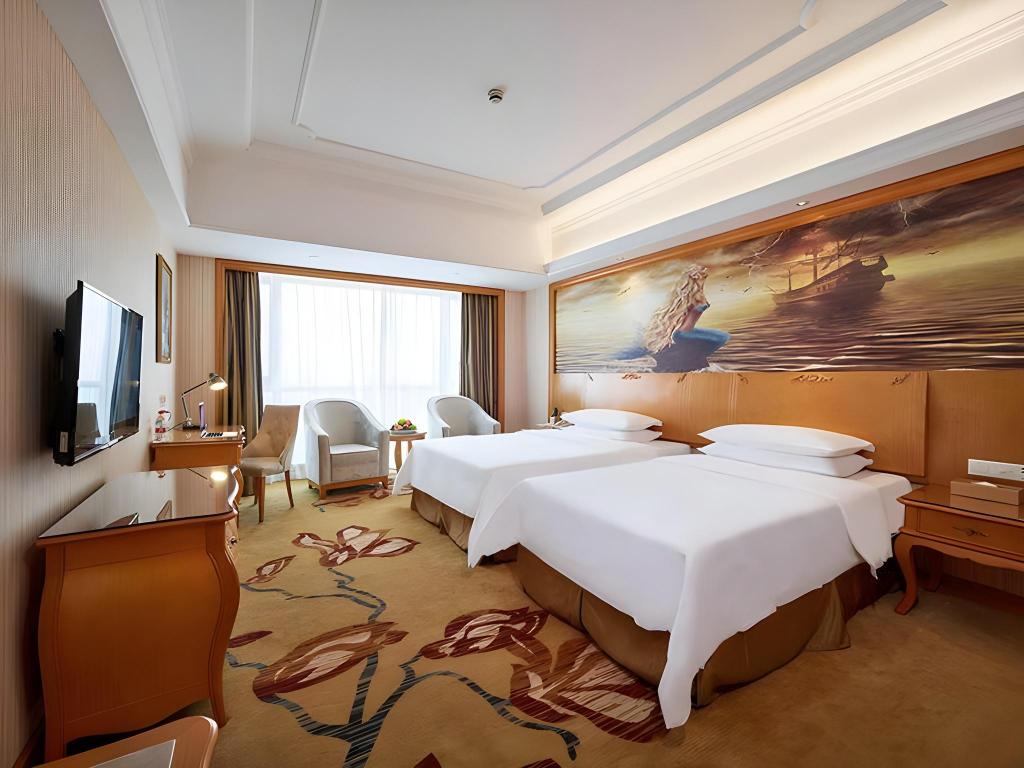 Superior, Twin Beds
