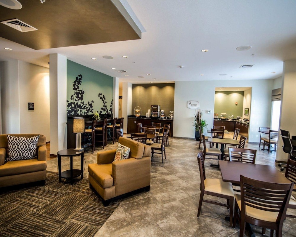 Sleep Inn & Suites & Conference Center Garden City KS 25/47
