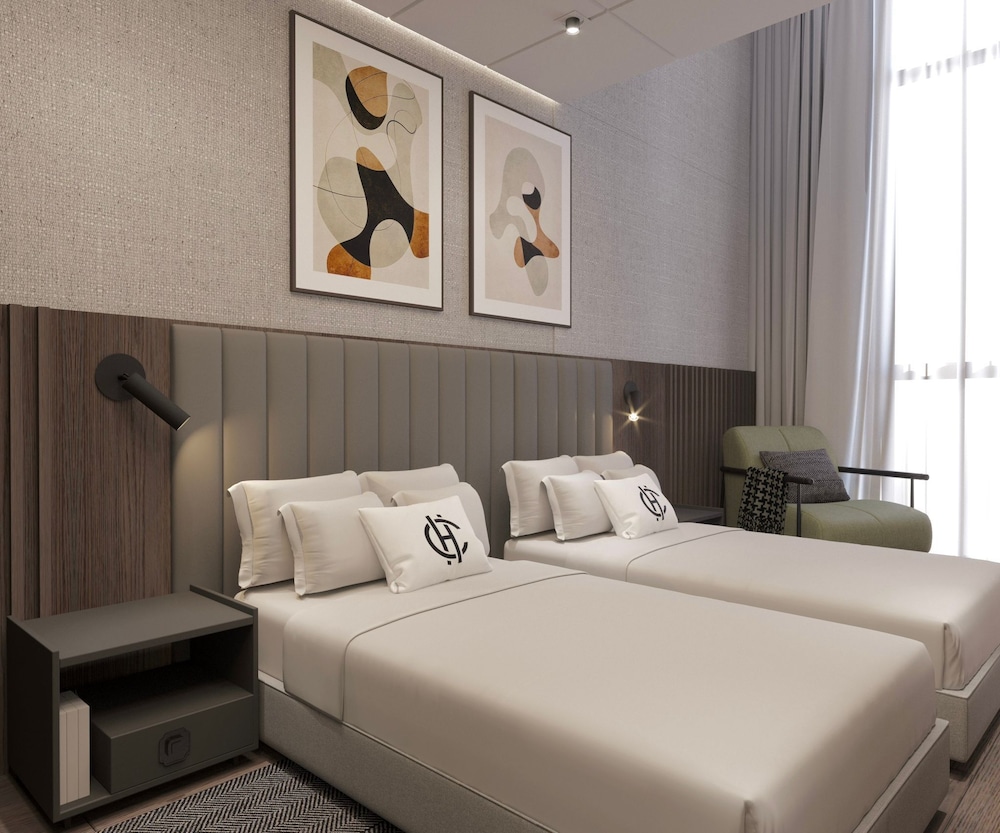 SUPERIOR, DOUBLE OR TWIN BED
