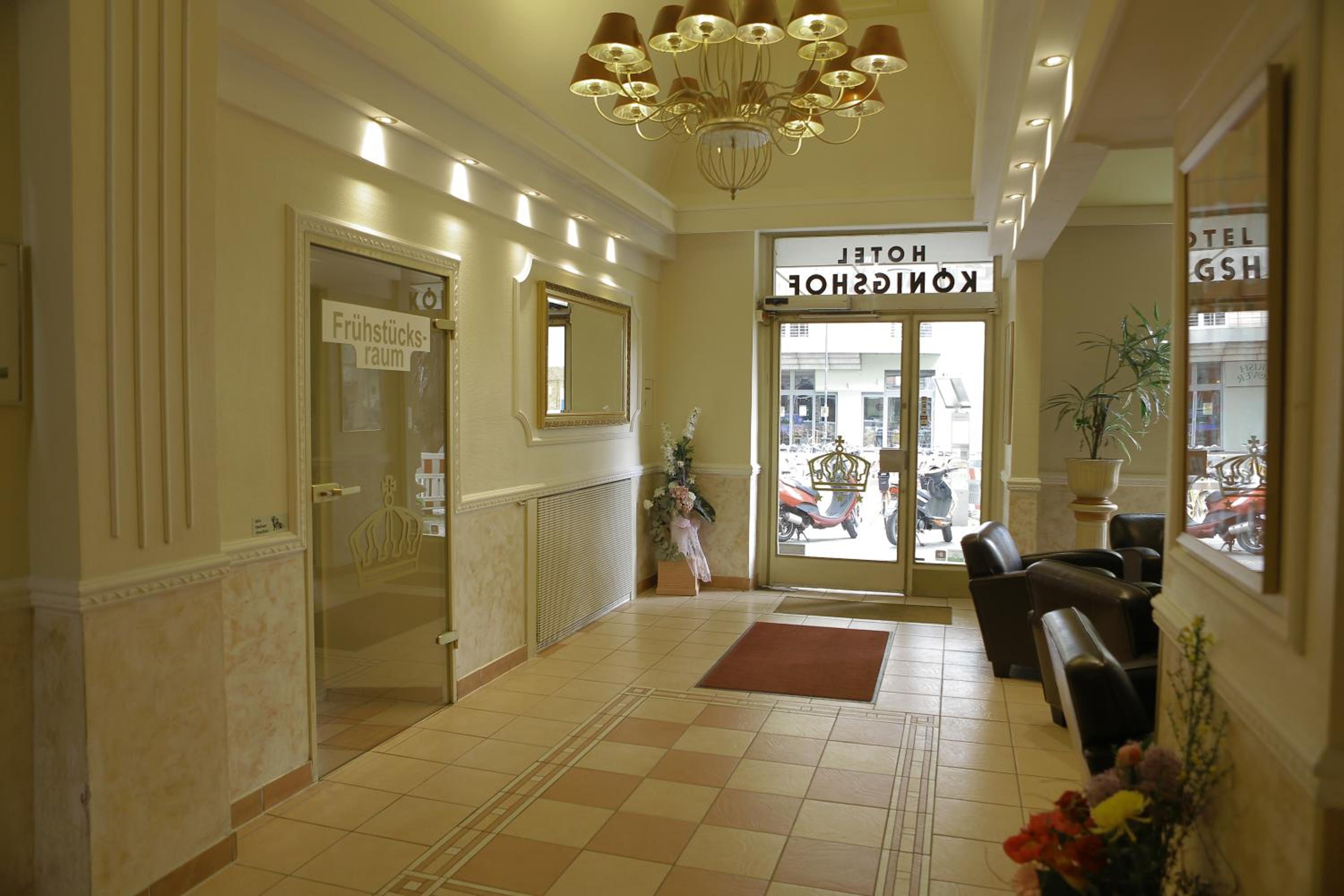 Hotel Konigshof 11/58