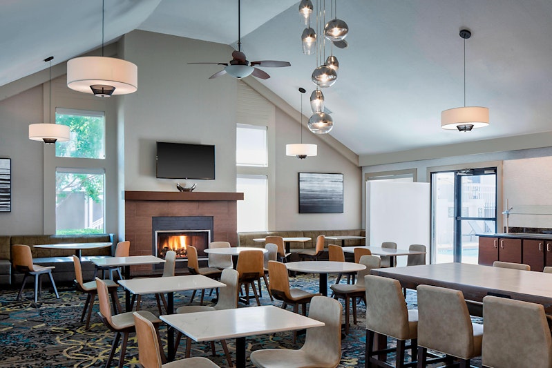 Residence Inn Dallas Las Colinas 7/8