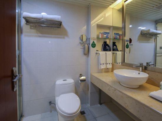 Investment Building Hotel 26/27
