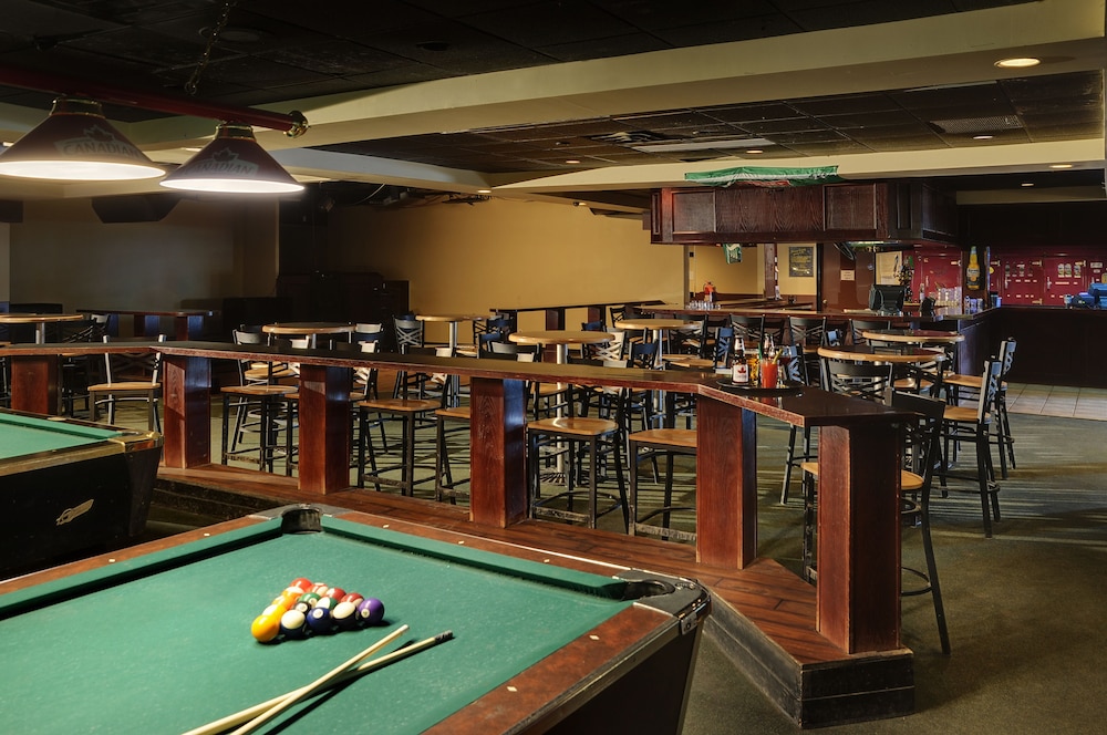 Kindersley Inn 40/47