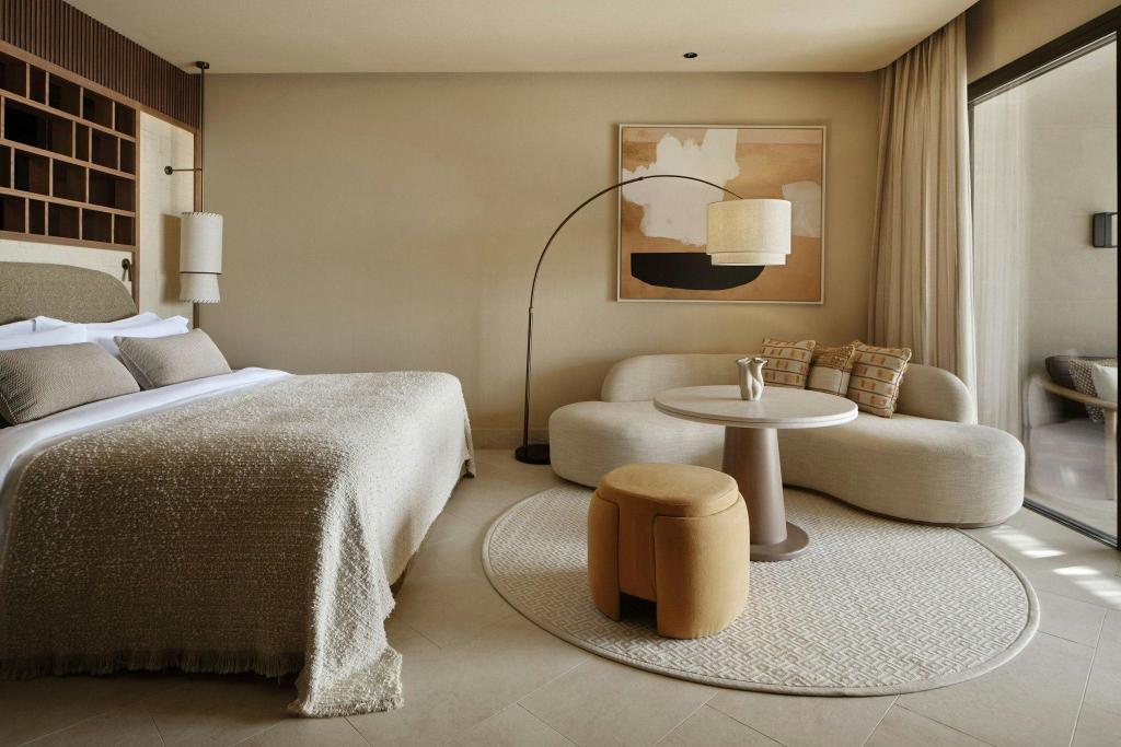 Eos, Junior Suite, King Bed, Sea View, Private Poolterrace, Ground Floor