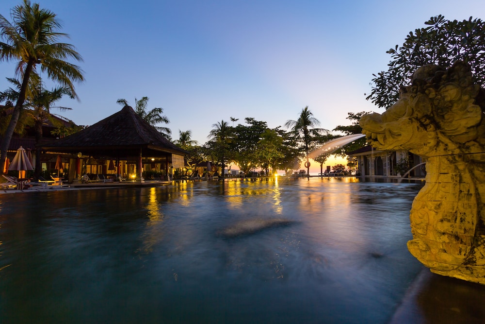 Keraton Jimbaran Beach Resort 12/23