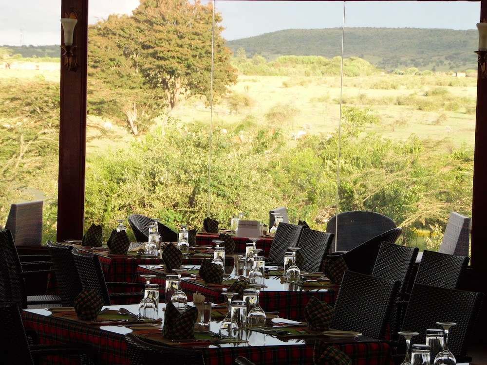 AA Lodge Masai Mara 44/50