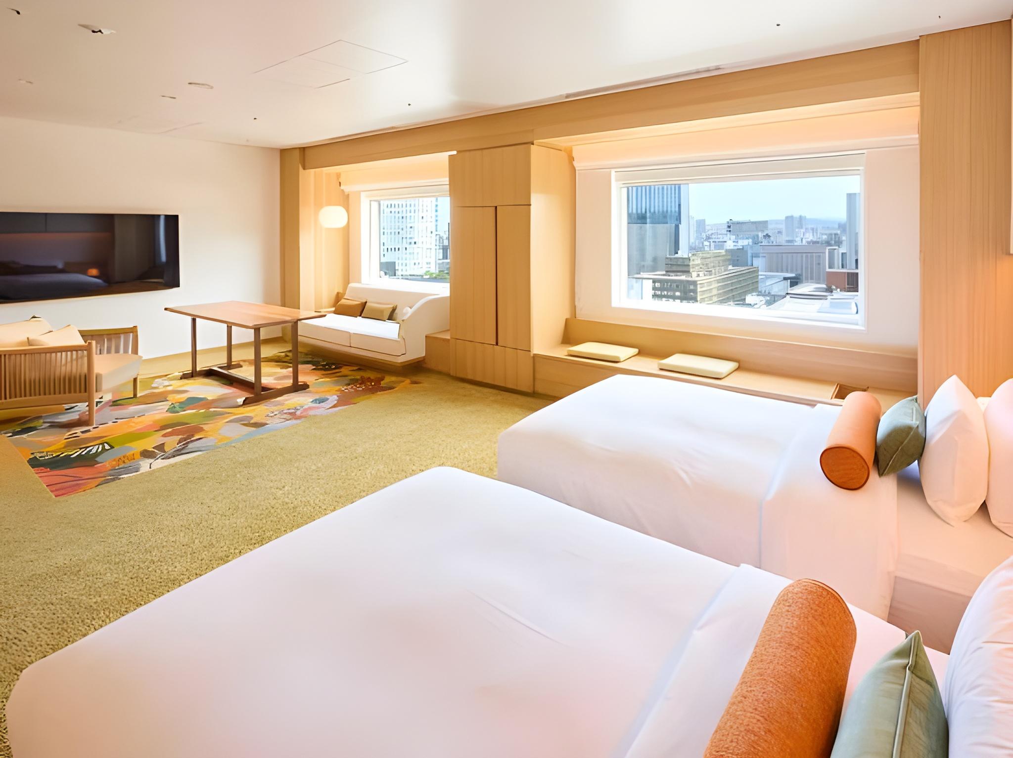 Plaza, Style, Suite, Twin Beds