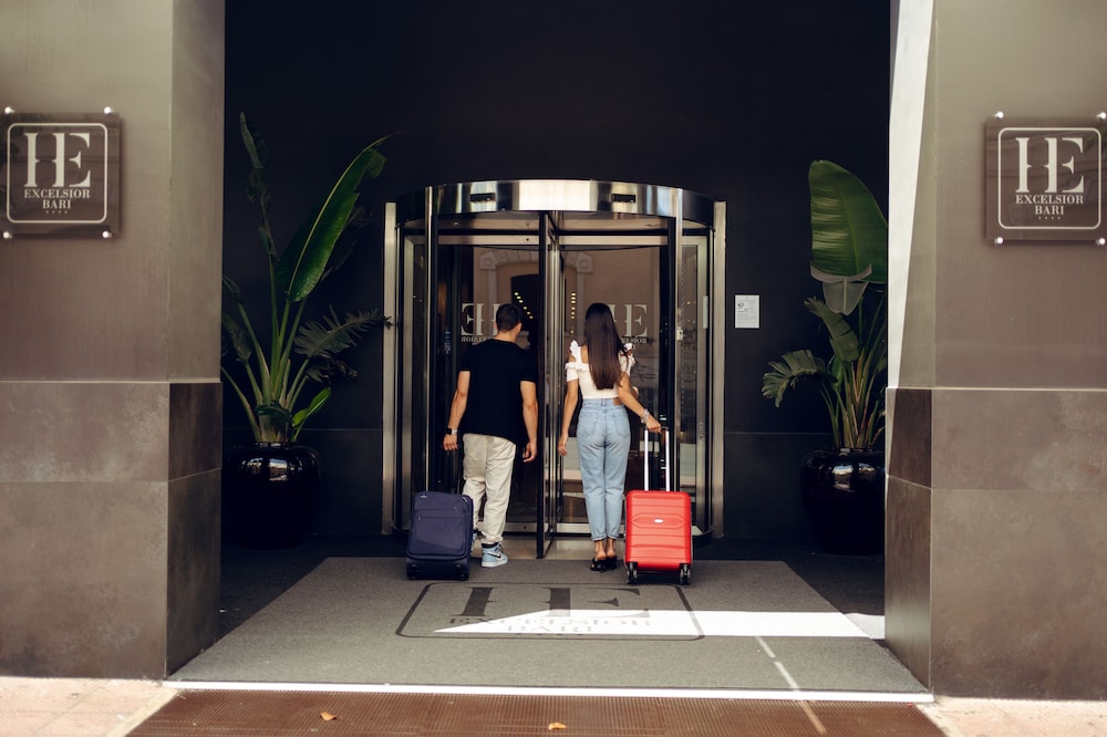 Hotel Excelsior Bari By Farace Hotels 6/50