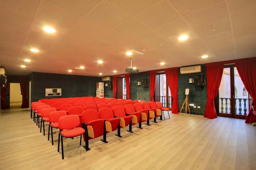 Hostel Marina 30/34