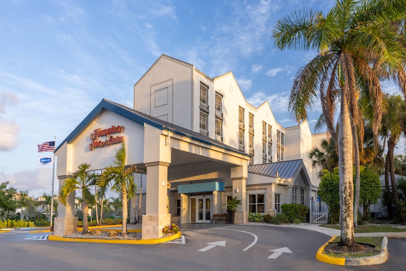 Hampton Inn and Suites Fort Lauderdale Airport South Cruise Port 41/43