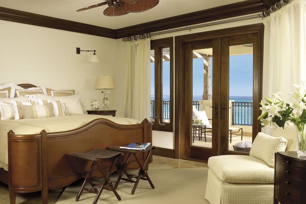 Somerset On Grace Bay 64/76