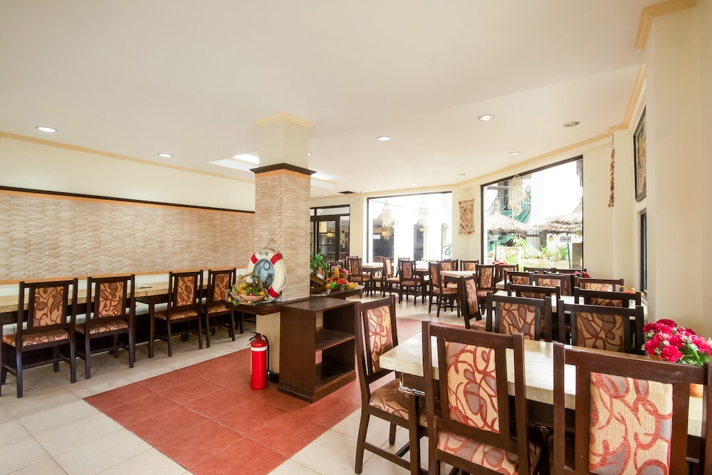 Cebu Hilltop Hotel 46/54