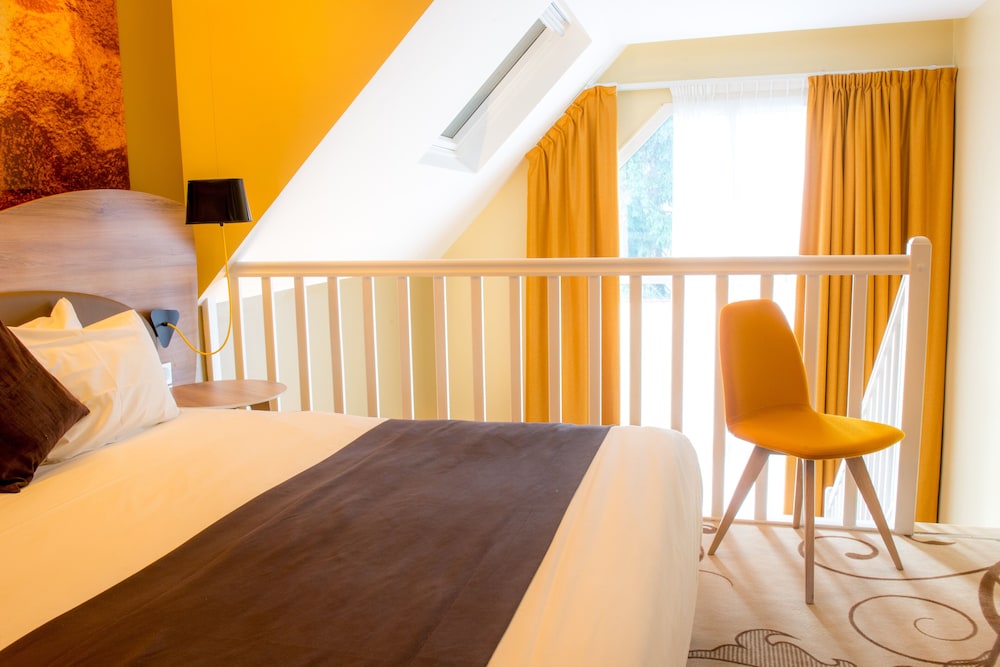 Holiday Inn Reims Centre 14/65