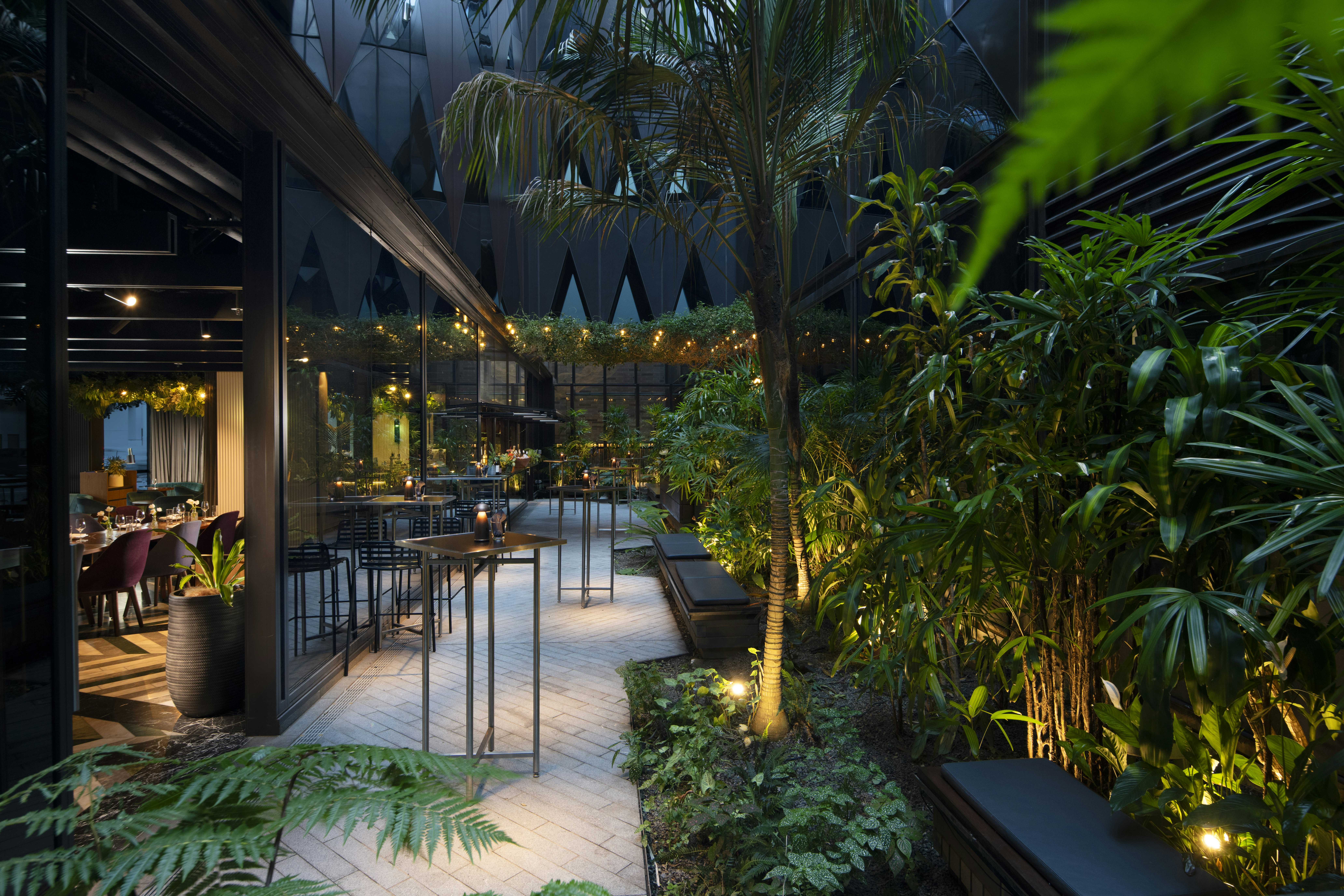 West Hotel Sydney Curio Collection By Hilton 75/80