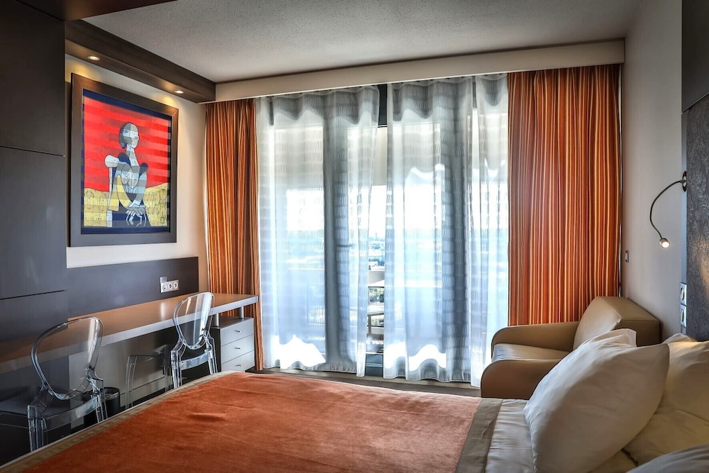 Hotel Spa Vatel 33/59