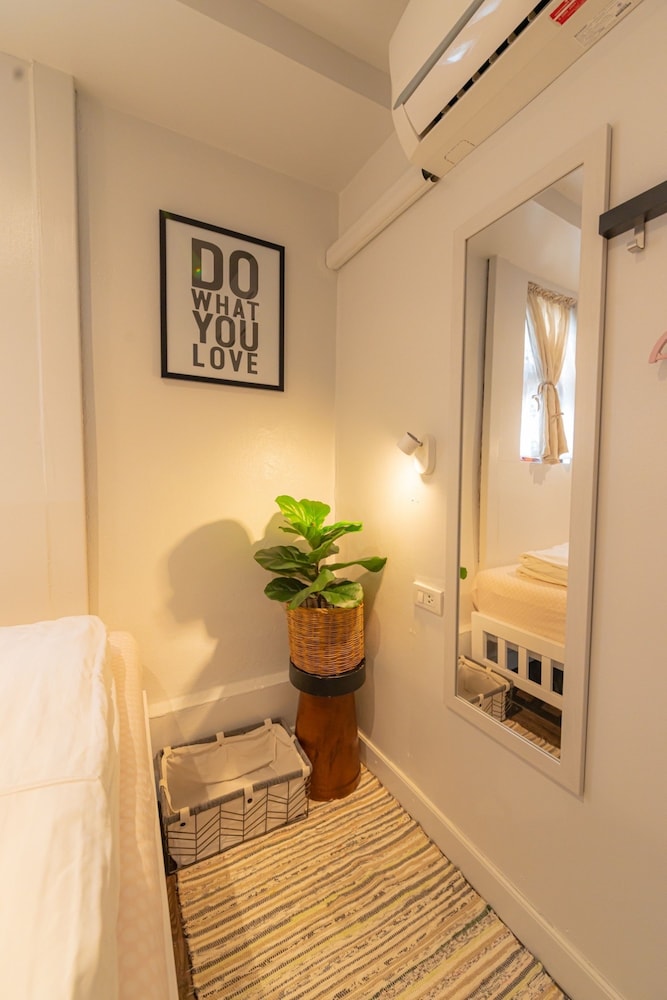 Oon Poshtel 35/50
