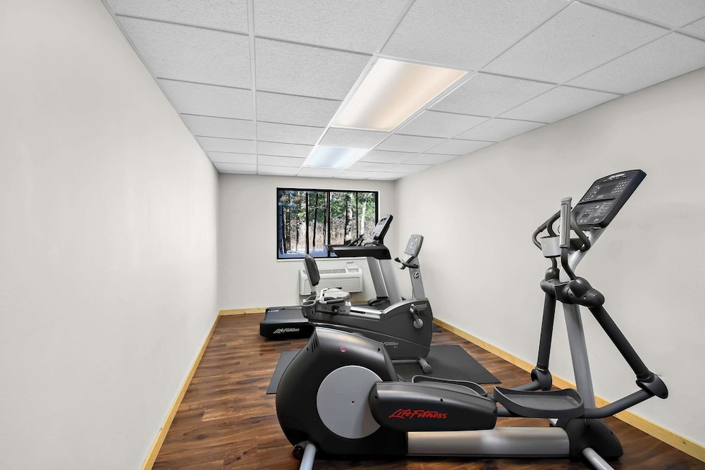 Quality Inn Ladysmith, WI 27/46