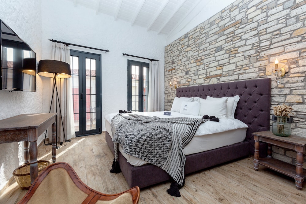 Alachi Butik Otel 24/72