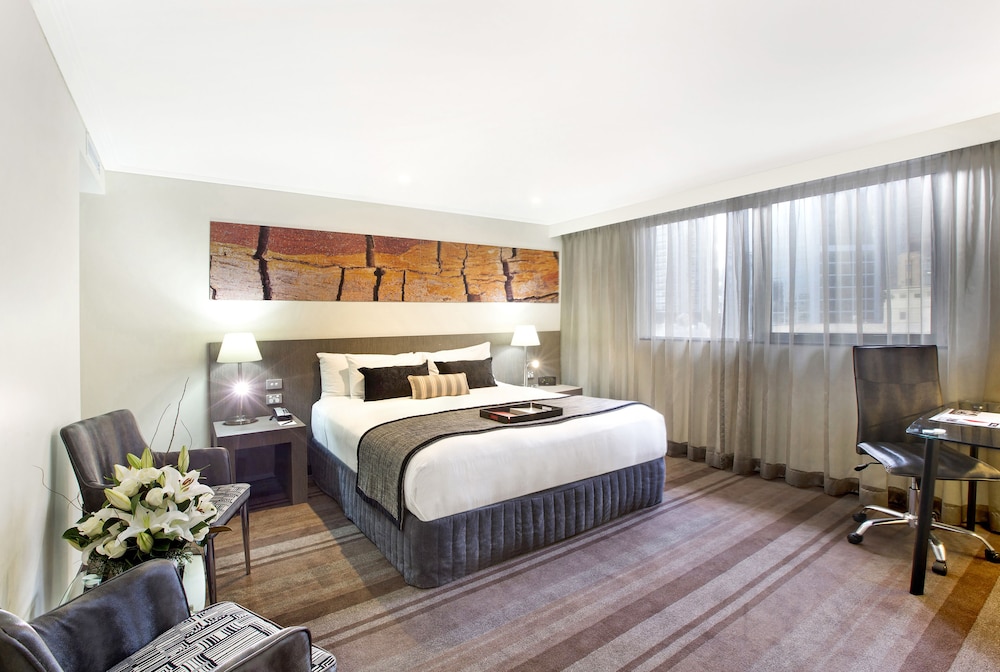 RYDGES WORLD SQUARE 8/66